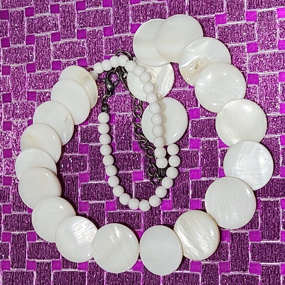 You And I White Vintage Stone Necklace
